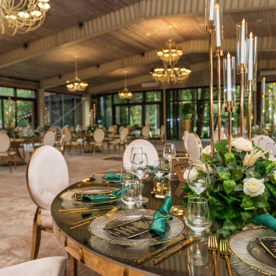 Amenajare elegantă pentru nuntă la Marabou Resort